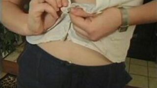 Hot blonde teen with nice body - porn video