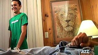 Bi Skater Eats Straight Cum - porn video