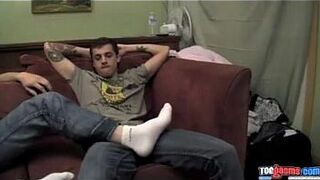 Two Skater Guys have Foot worship - porn video