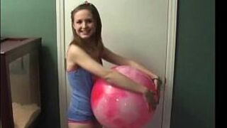 Kitty flashing her panty all over the playground - porn video